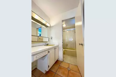 1658 Bay Rd #203, Miami Beach, FL 33139 - Photo 26