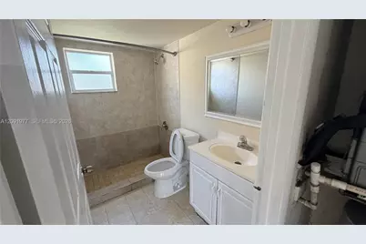 5461 W 24th Ave #18, Hialeah, FL 33016 - Photo 18