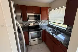 5461 W 24th Ave, Hialeah, FL 33016 - Photo 8