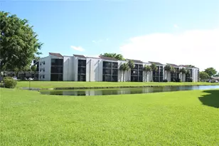 3470 Foxcroft Rd, Miramar, FL 33025 - Photo 16