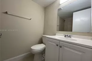 3470 Foxcroft Rd, Miramar, FL 33025 - Photo 12