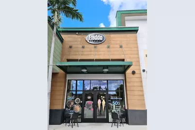 306 SW 145 Avenue, Pembroke Pines, FL 33027 - Photo 2