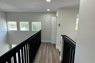 9735 NW 49th Terrace, Doral, FL 33178 - Photo 16