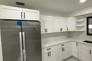 3151 NW 2nd St, Miami, FL 33125 - Photo 16