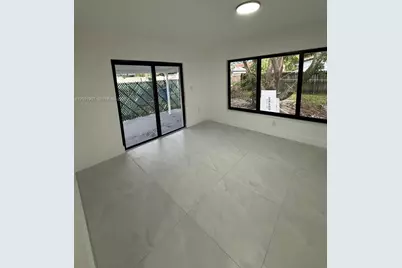 3151 NW 2nd St, Miami, FL 33125 - Photo 22