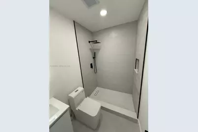 3151 NW 2nd St, Miami, FL 33125 - Photo 34