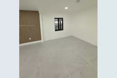 3151 NW 2nd St, Miami, FL 33125 - Photo 14