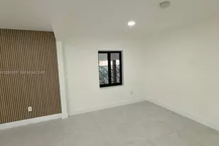 3151 NW 2nd St, Miami, FL 33125 - Photo 14