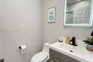 8432 NW 107 Ct, Doral, FL 33178 - Photo 24