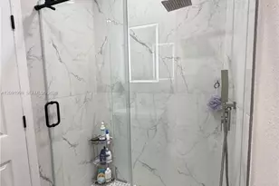 8432 NW 107 Ct, Doral, FL 33178 - Photo 22
