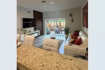 8432 NW 107th Ct #3-35, Doral, FL 33178 - Photo 8
