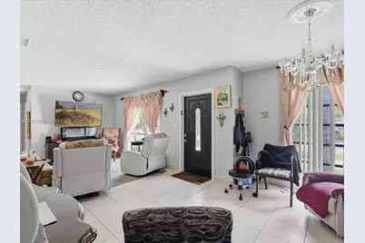 10321 Fairway Heights Blvd, Miami, FL 33157 - Photo 18