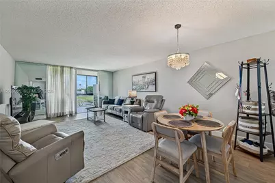 7301 NW 1st St #401, Margate, FL 33063 - Photo 14