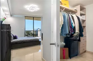 16275 Collins Ave, Sunny Isles Beach, FL 33160 - Photo 14