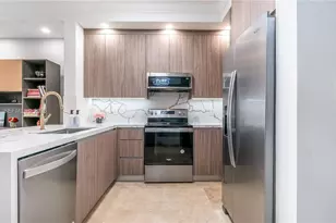 16275 Collins Ave, Sunny Isles Beach, FL 33160 - Photo 4