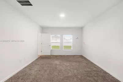 4812 Worchester Dr, Kissimmee, FL 34746 - Photo 6