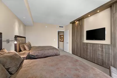 9999 Collins Ave #9J, Bal Harbour, FL 33154 - Photo 44