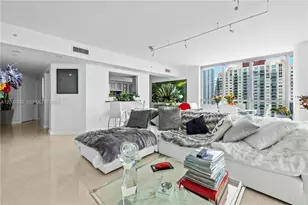 1331 Brickell Bay Dr, Miami, FL 33131 - Photo 20