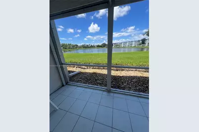 1087 Cornwall E #1087, Boca Raton, FL 33434 - Photo 12