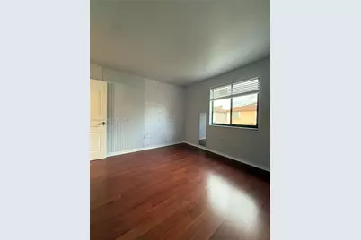 19603 NW 82nd Pl, Hialeah, FL 33015 - Photo 12