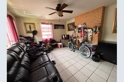 10124 NW 25th Ave, Miami, FL 33147 - Photo 6