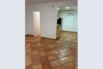 645 NE 77th St #8, Miami, FL 33138 - Photo 1