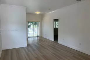 372 NE 26th Pl, Homestead, FL 33033 - Photo 16