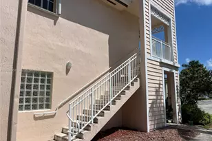 372 NE 26th Pl, Homestead, FL 33033 - Photo 1