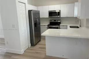 372 NE 26th Pl, Homestead, FL 33033 - Photo 12