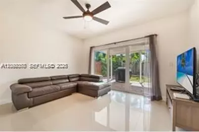 1175 NE 41st Ave, Homestead, FL 33033 - Photo 4