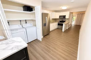 985 SW 10th St, Miami, FL 33130 - Photo 24