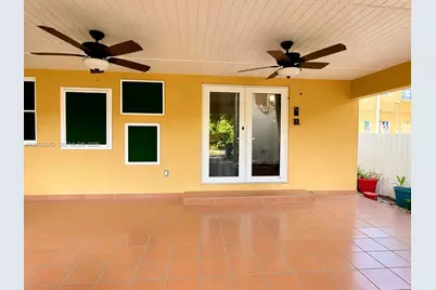 985 SW 10th St, Miami, FL 33130 - Photo 20