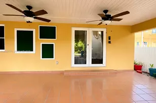 985 SW 10th St, Miami, FL 33130 - Photo 20