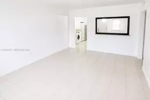 985 SW 10th St, Miami, FL 33130 - Photo 12
