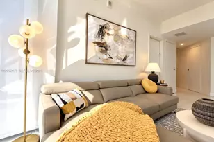 1300 Brickell Bay Dr, Miami, FL 33131 - Photo 6