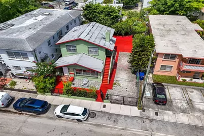 569 SW 5th St, Miami, FL 33130 - Photo 26