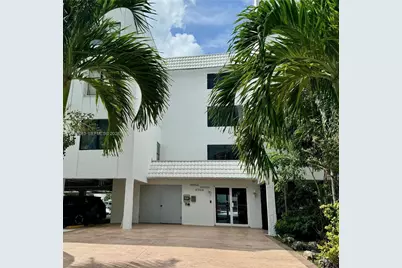 3702 NE 171st St #6, North Miami Beach, FL 33160 - Photo 1