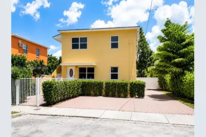 984 SW 9th St, Miami, FL 33130 - Photo 1