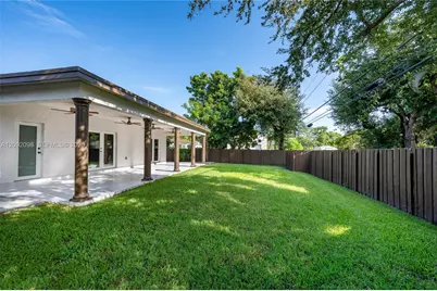 589 Miller Dr, Miami Springs, FL 33166 - Photo 28