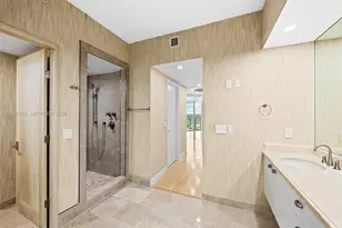 333 Las Olas Way, Fort Lauderdale, FL 33301 - Photo 16