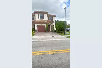 3301 W 89th Ter, Hialeah, FL 33018 - Photo 1