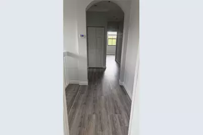3301 W 89th Ter, Hialeah, FL 33018 - Photo 36