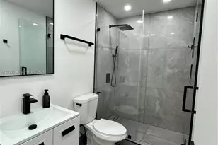 8650 SW 109th Ave, Miami, FL 33173 - Photo 10