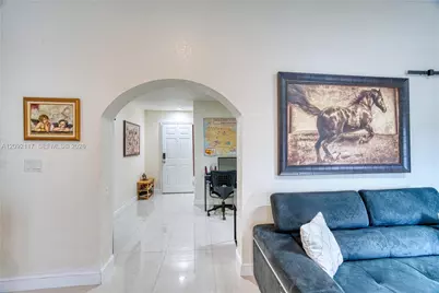 279 Springfield Dr, West Palm Beach, FL 33415 - Photo 4