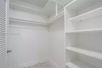 7640 Carlyle Ave #10A, Miami Beach, FL 33141 - Photo 10