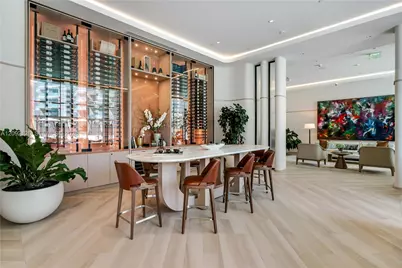 77 SE 5th Street #1711, Miami, FL 33131 - Photo 10