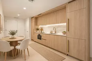 77 SE 5th St, Miami, FL 33131 - Photo 1