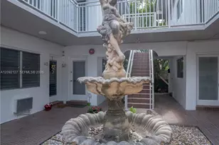 7640 Carlyle Ave, Miami Beach, FL 33141 - Photo 12