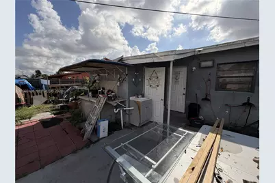 16140 NW 28th Ct, Miami Gardens, FL 33054 - Photo 20