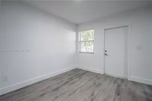 1950 NW 2nd Ct, Miami, FL 33136 - Photo 4